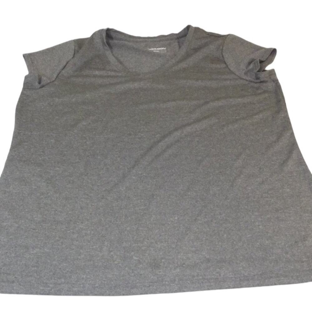 Xersion Performance  V Neck Grey Dri Fit Size XL